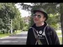 Videó: Johnny Rotten, A Sex Pistols énekesnő 10K-ot Fröcskölt Az IPad Játékokon