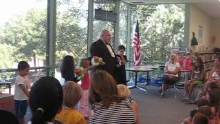 Buster Balloon & The 3 Little Sea Turtles Part 1 Of 3