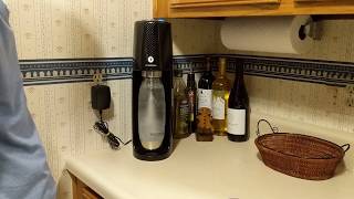 SodaStream Fizzi One Touch Demo screenshot 4