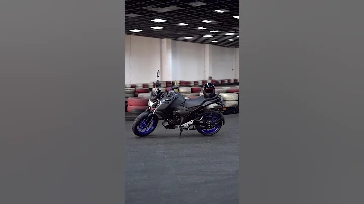 FZSv4 whatsapp status/ YAMAHA FZS Fi v4 matelic gray colour new 2025 #yamahafzs #newyamaha #shorts