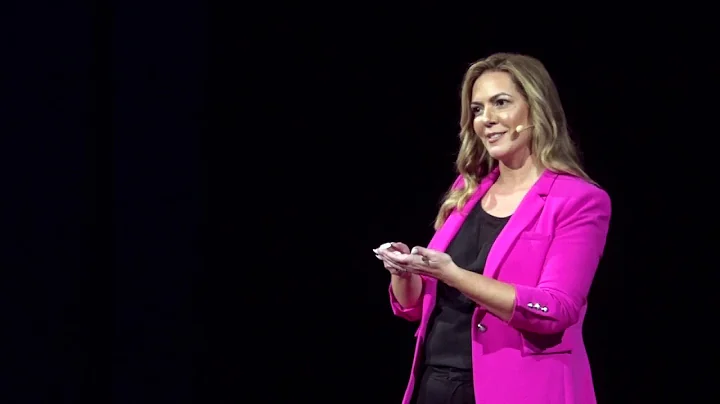 Social Media is Making Us Unsocial | Kristin Gallucci | TEDxBocaRaton - DayDayNews