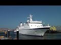 Cruiseschip in de haven van Scheveningen