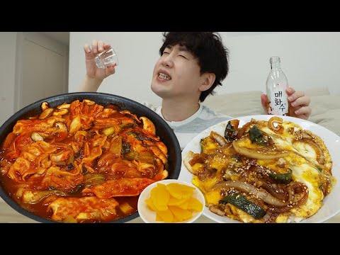 눈 내리는 추운 날엔 김치만두전골 크.. Kimchi dumpling hot pot mukbang