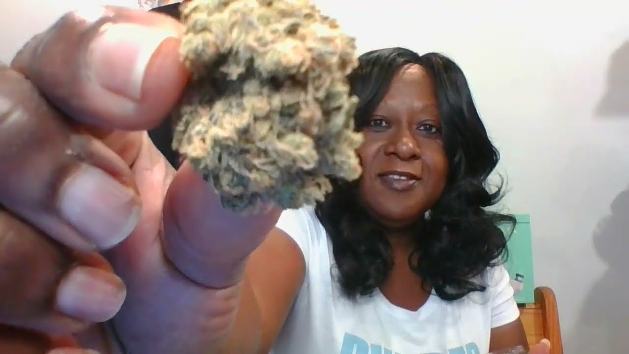 Blue Dream CBD strain review by Rythm