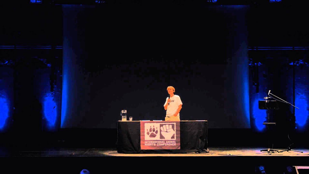 Why Feminists Should Be Vegans and Why Vegans Should Be Feminists - Lisa Kemmerer