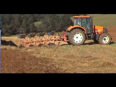 tracteur-renault-630-rz-&-charrue-4-socs---2004-franche-comté