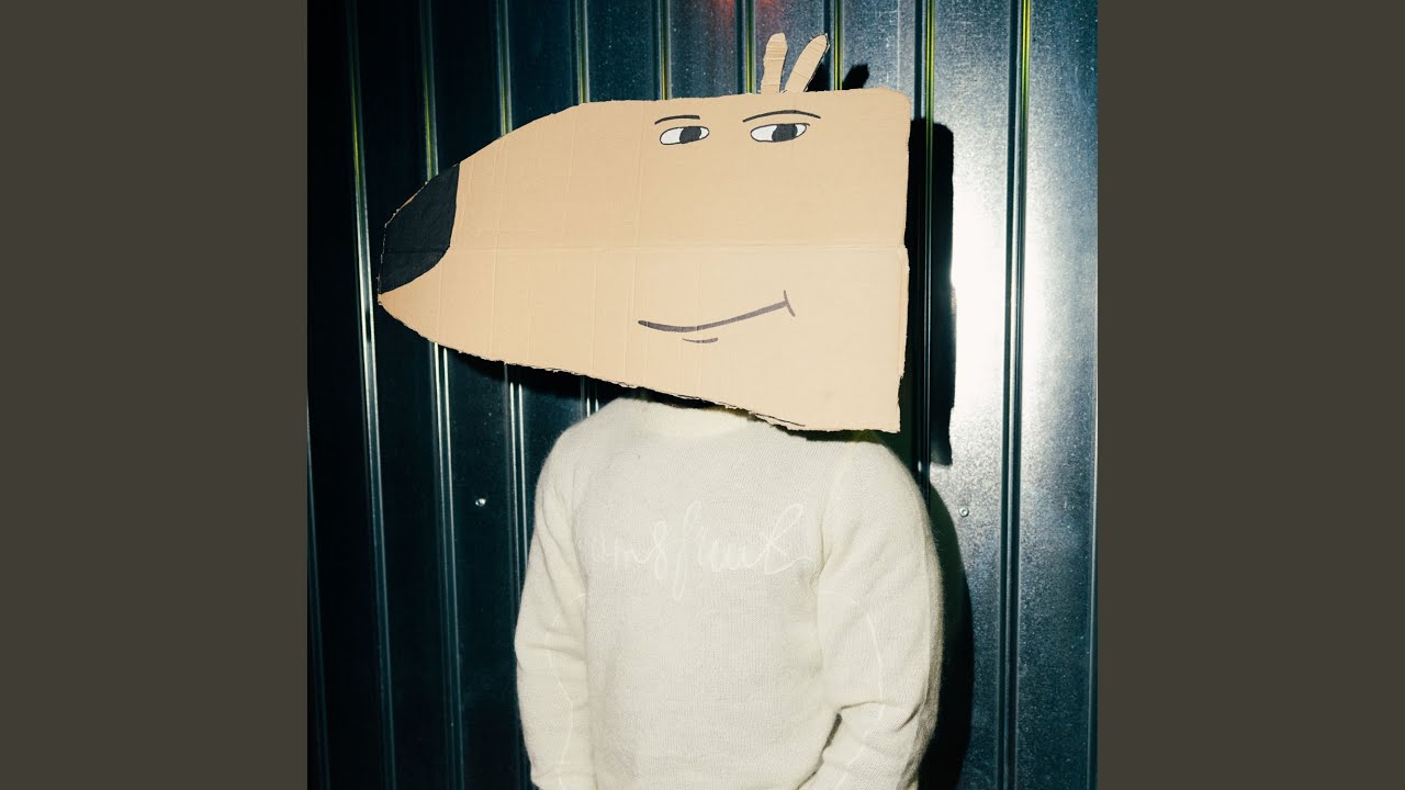 在 YouTube 上观看 chille guy 在 YouTube 上观看 chille guy