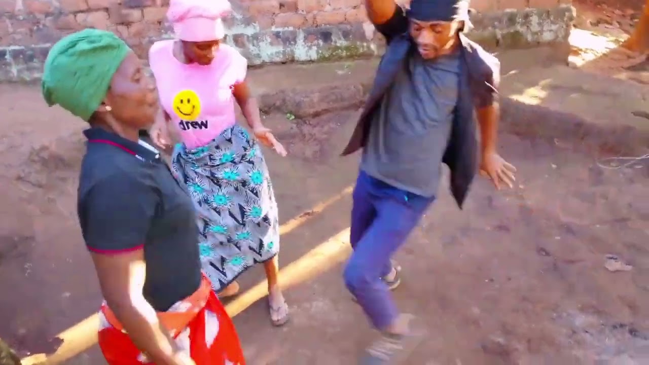 BWANDJI -Nrima_[pro by namagoa video oficial BWANDJi filmes]