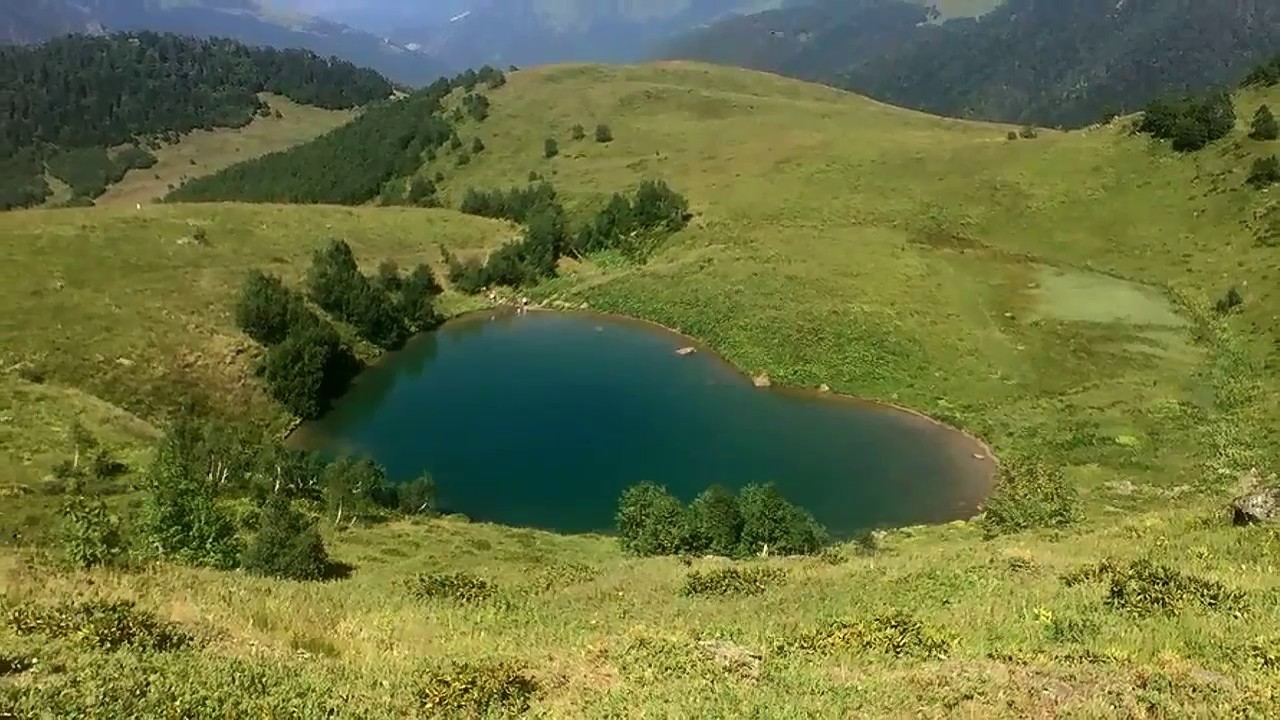 Озеро любви в архызе