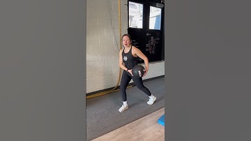 Medball Split Stance Anti-Rotation Scoop Toss