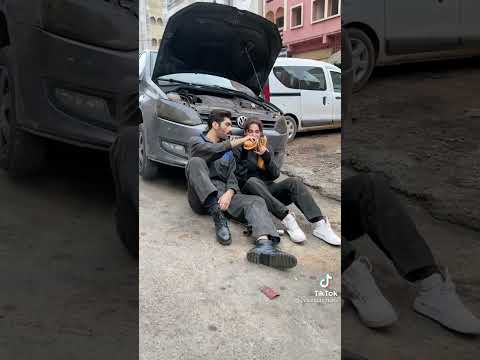 الخبز والما معاك يكفيني