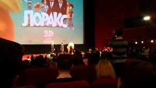 Дени де Вито в Москве на премьере Лоракс 06.03.12