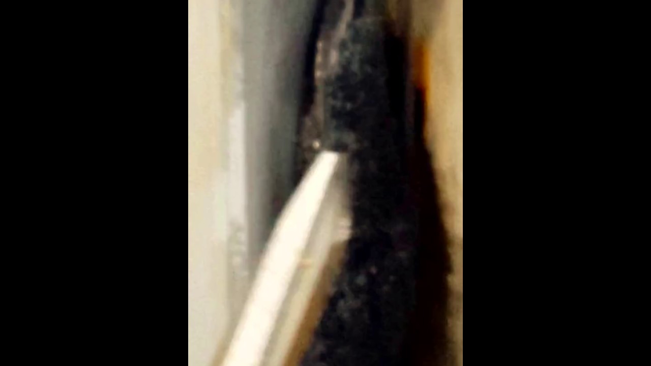 Intumescent Strips Fire Steel Door Test Youtube