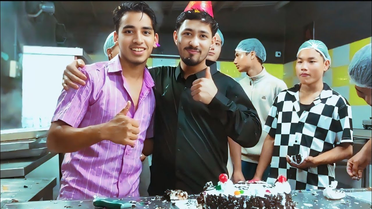 छत्र बोहराको जन्मदिन मुम्बईमा यसरी मनाइयो 🎁 Happy Birthday !! Chhatra Bohara Kshetri 2026 jun 17 🙏💓