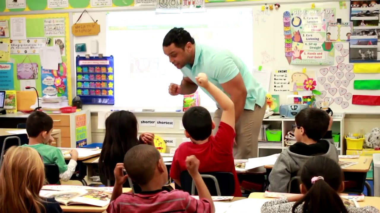 Literacy Lesson First Grade - YouTube