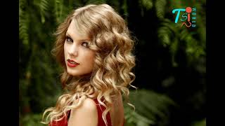 Taylor Swift  -  Invisible (Lyrics)