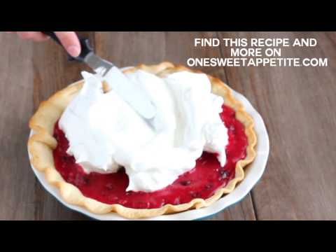 Video: Cranberry Meringue Pie