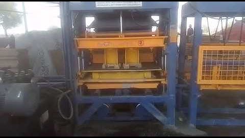 RE Block Making Machine by Noah QT 4-15 Concrete Block Machine Making Segmental Block for Bridge