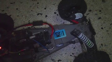 How a stripped gear traxxas 2075 servo sounds like