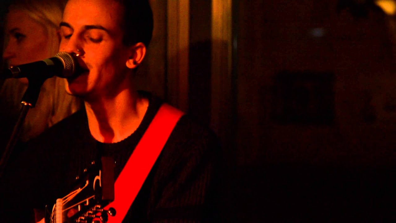 Seeking a drop @ MonoMontag