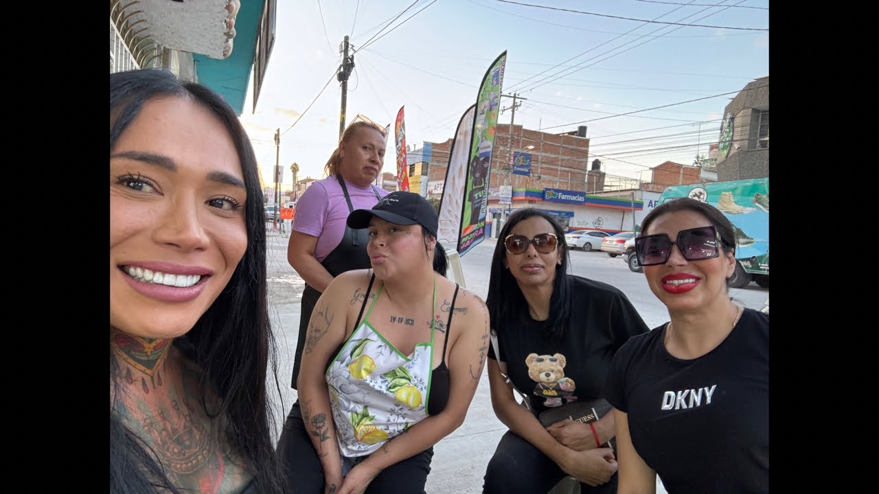 Kary Torres Oficial está en vivo En Yumikay Grecia Vanesa gali y yumis