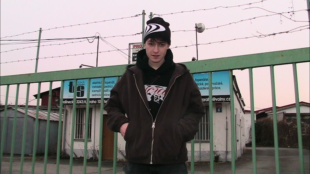 VANDERRR - Crazy (Official Music Video)