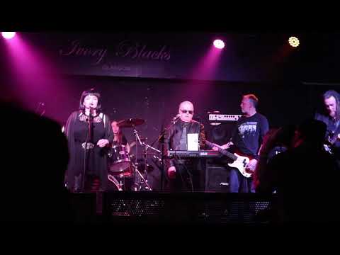 Joe Bone and the Dark Vibes @Ivory Blacks
