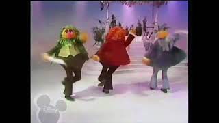 Muppet Songs: 3 Trolls - English Country Garden