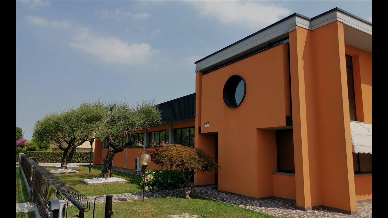 Company Walkthrough - Con. Fi Fashion Service - Clothing manufacturers.