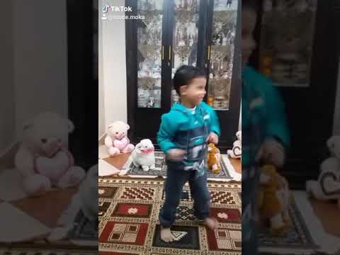 موزة انتى موزة ليكى