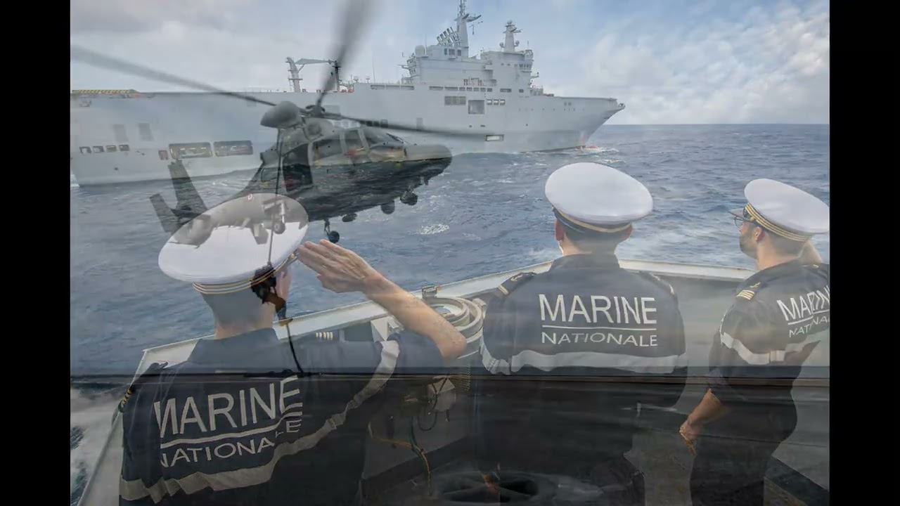 Bagad de Lann-Bihoué - Dark Island