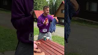 Tary Natáčí Trenky A Ne Pranky?