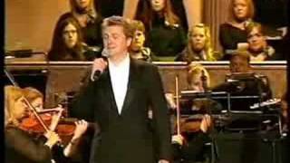 Aled Jones sings Make Me A Channel Of Your Peace chords