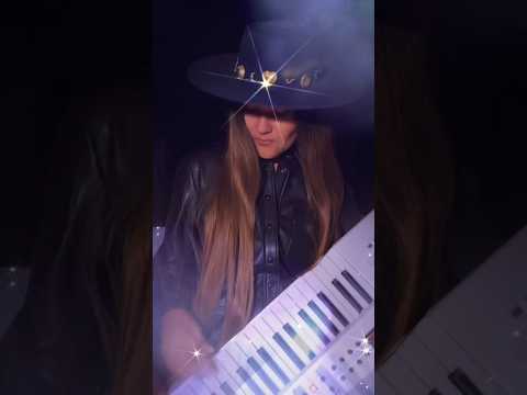 Let Me In Your Heart Tonight Tender May Tendermay Keytar Shorts 