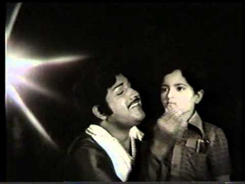 Velli nilavinile thamizh veenai vanthathu