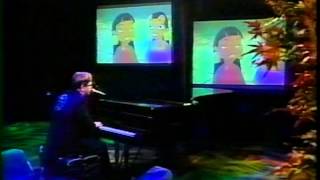 Elton John - The Rosie O'Donnell Show. March 22, 2000. \