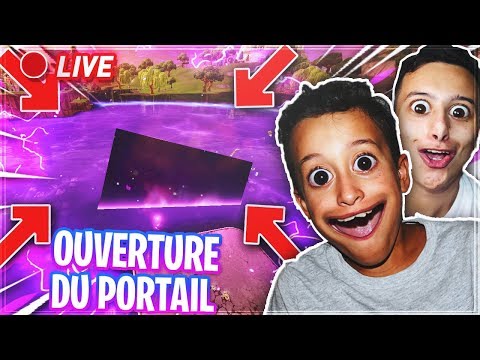 LE CUBE A OUVERT UN PORTAIL À LOOT LAKE?ON JOUE AVEC VOUS - LE CUBE A OUVERT UN PORTAIL À LOOT LAKE?ON JOUE AVEC VOUS