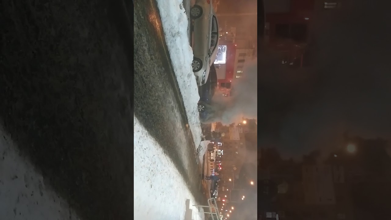 Горящая машина фото