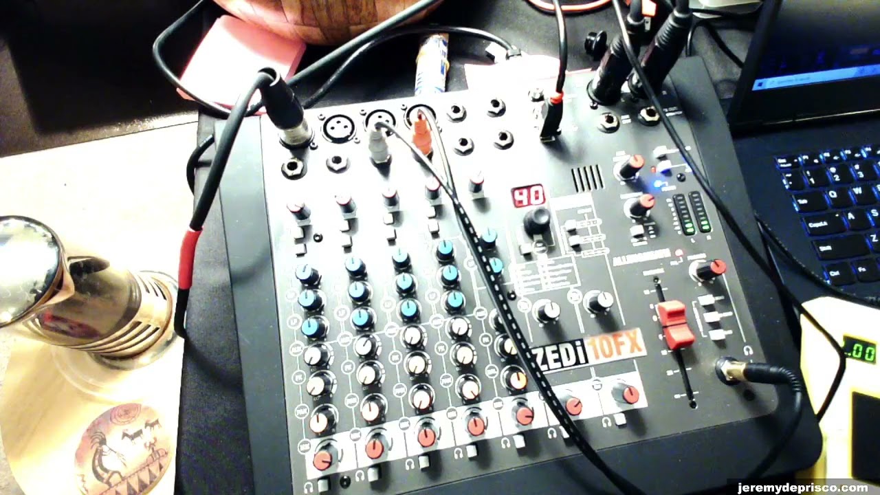 astromaddieページ A stadium-sized asteroid will fly past Earth on May 9, and you can