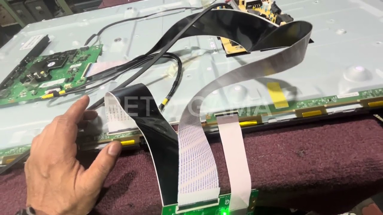 Samsung UN50TU8000 Se reinicia, Solución 💯 