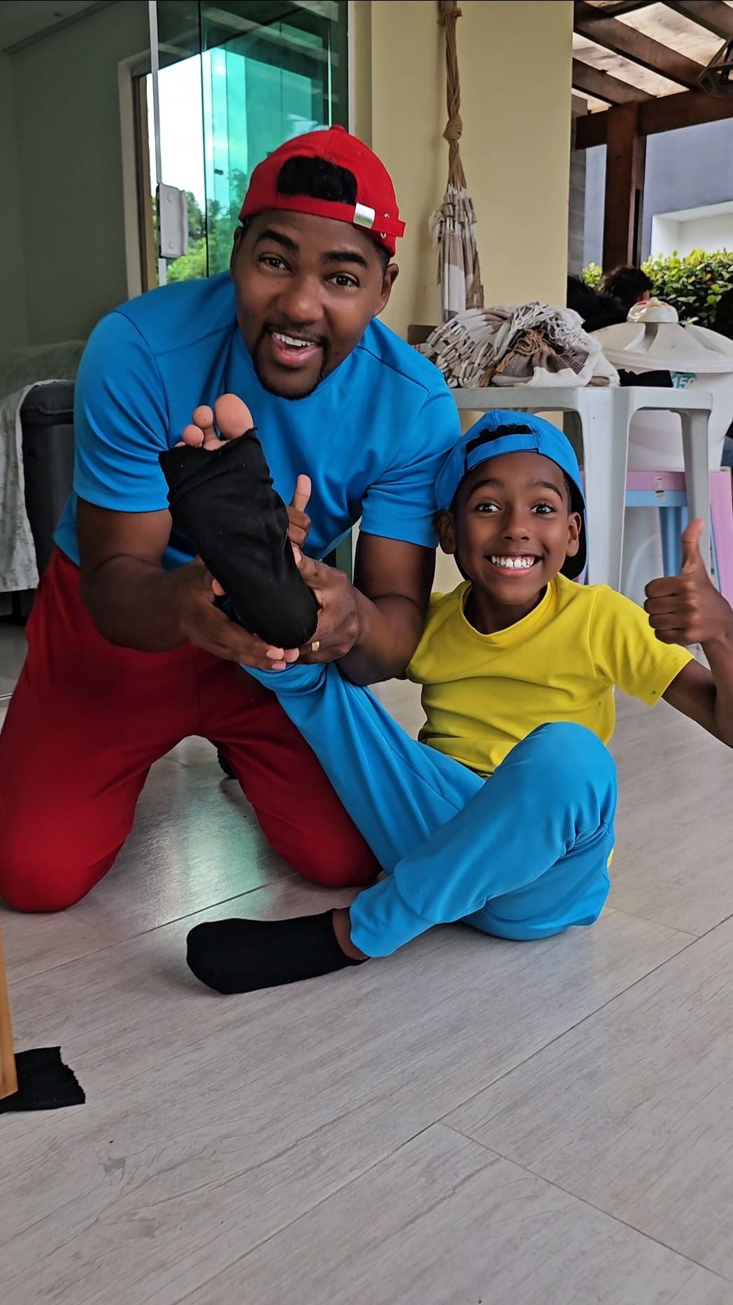 Dad solve baby brother's problem??? #funny #comedy #cute #funnyvideo #mood #shorts #viralshorts