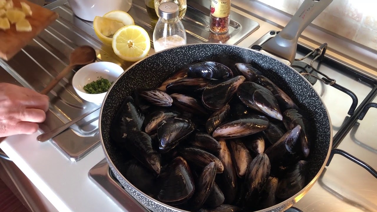 Cozze alla marinara   cucinaconemidio