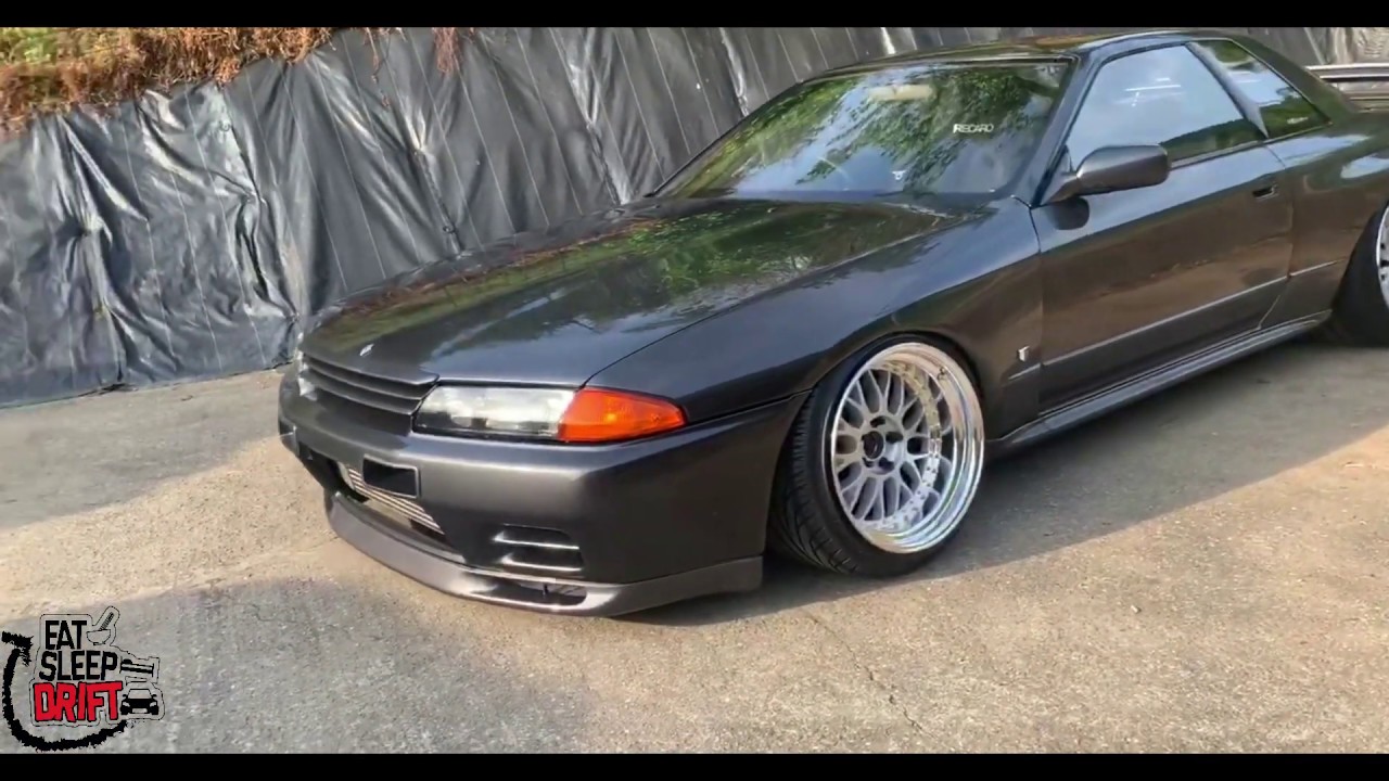 Skyline GT-R (BNR32) Walkaround - YouTube