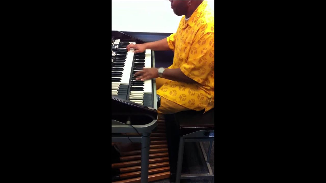 Profess. Dennis Montgomery