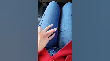 شوفو البنت ذي شو تقول فشخه 