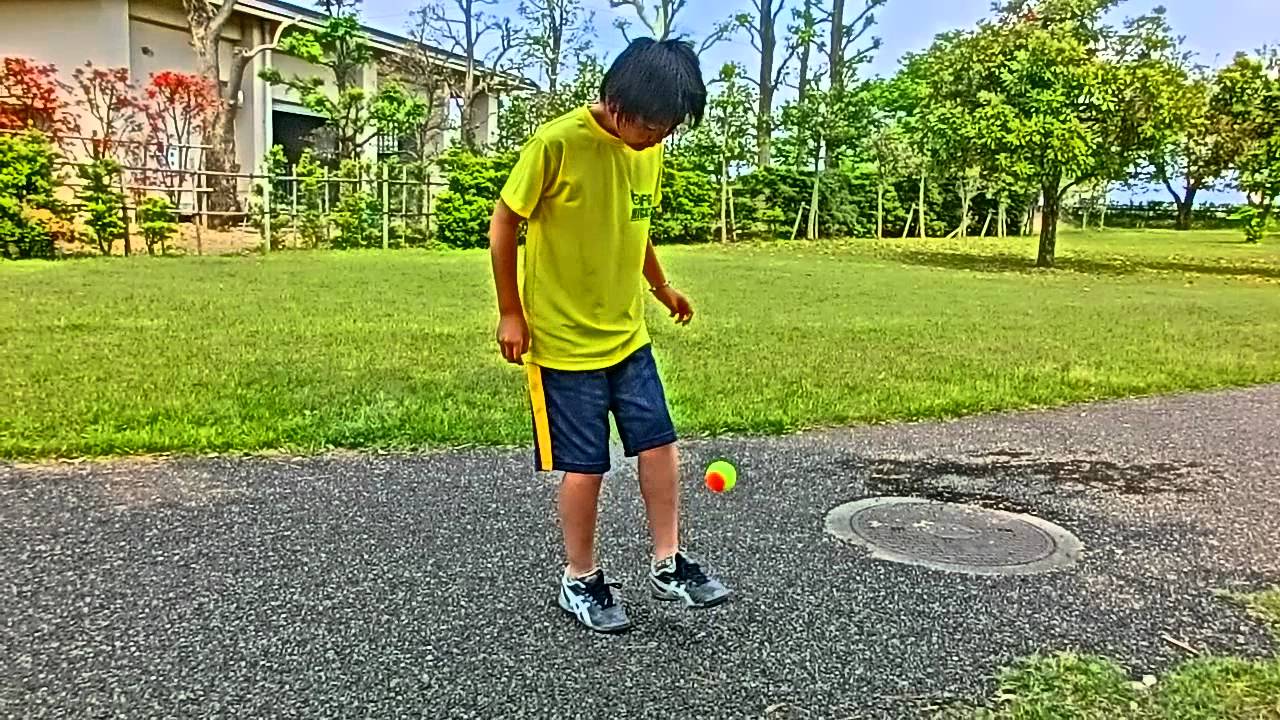 テニスボールリフティング 11歳 Youtube