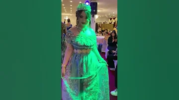 عرس جزائري بلباس الوهراني 