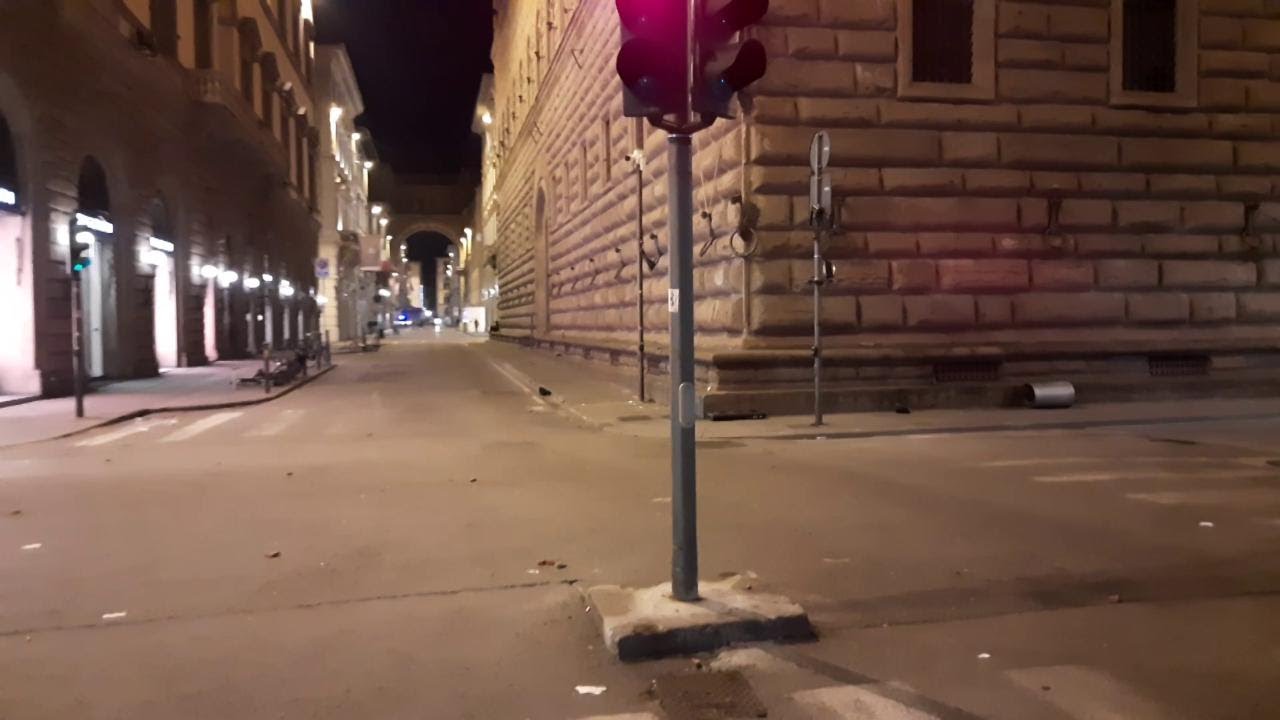 Firenze, arresti e desolazione in centro dopo la notte di disordini
