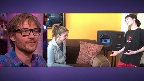 Jonge Justin Bieber op audiëntie bij zangeres Esmé - RTL LATE NIGHT