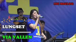 Lungsetvia Vallen Di Magelang